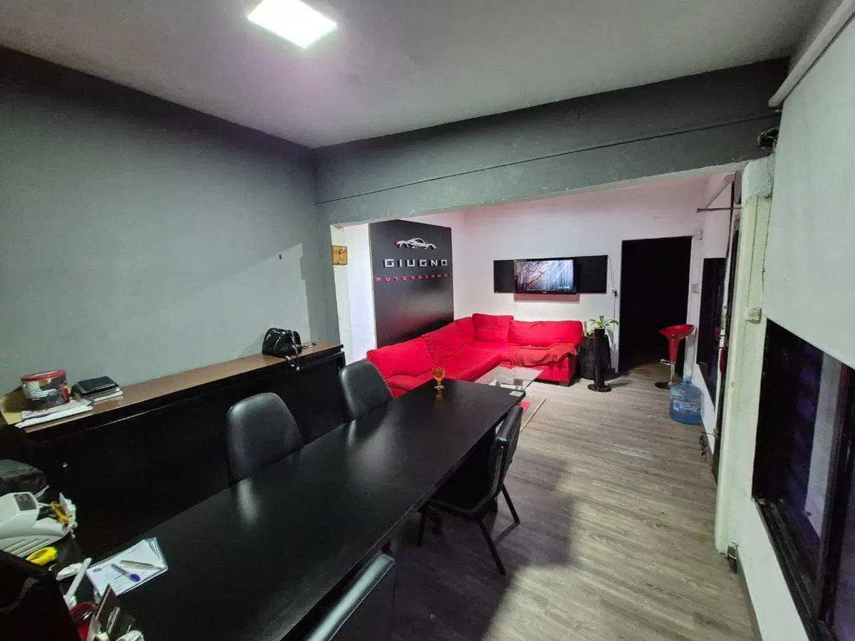 LOCAL+LOTE ESQUINA de 450 m2 - LANUS OESTE - FOT 3 5