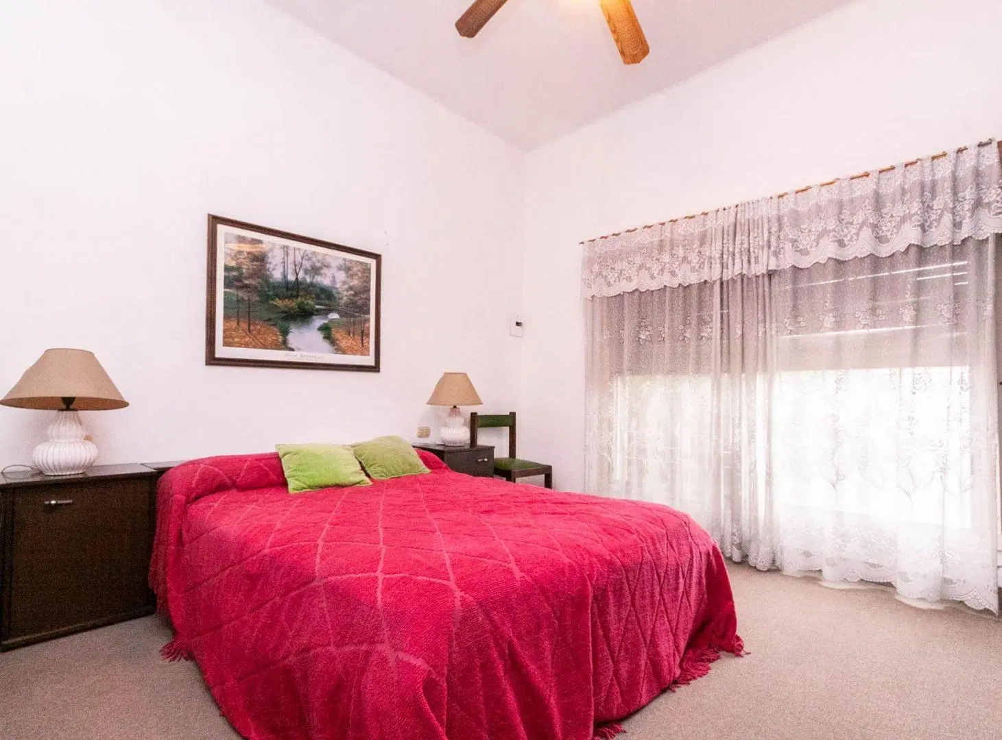 Venta Casa 3 amb. con coch y  parque. Oportunidad! 4