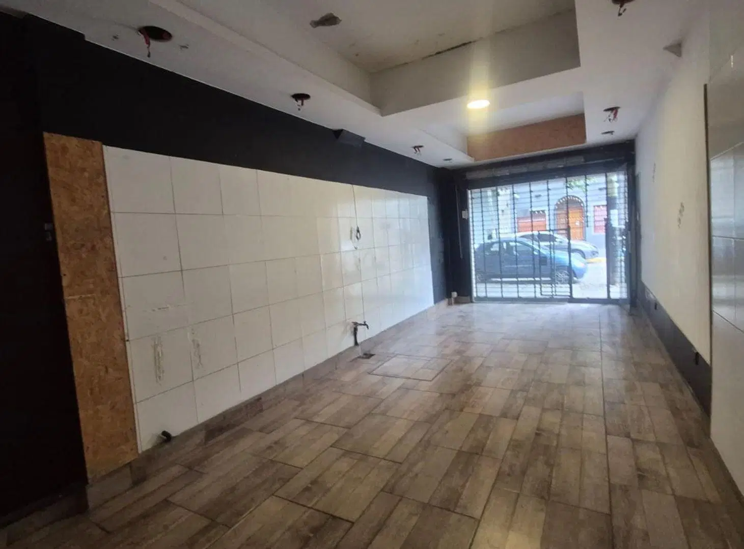 Local comercial en Alquiler 28 m2 Lanus Oeste 3