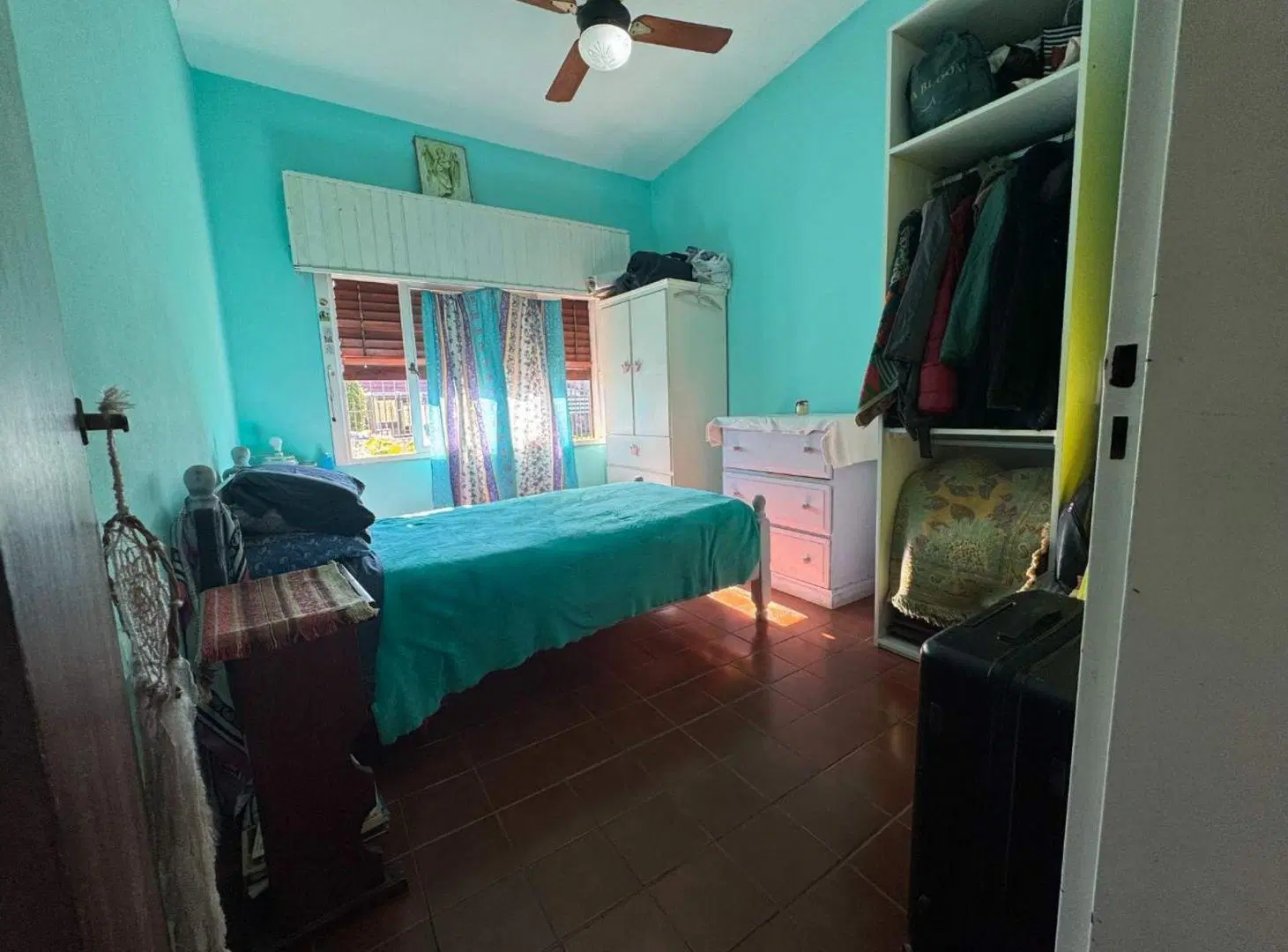 Casa y Dpto - 3 Amb c/ Pileta Burzaco 4