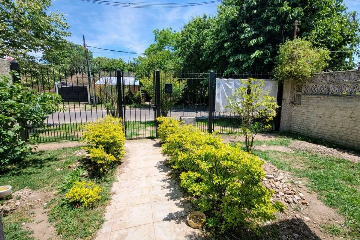 Casa en venta en Monte Grande Lote propio 257 m2 2
