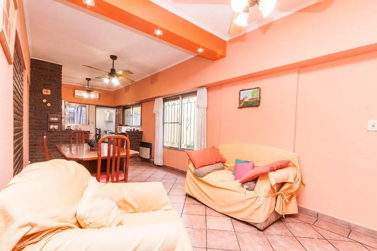 EXCELENTE PH 3AMB.C/PATIO.QUINCHO.DE 168M2,LANUS! 4