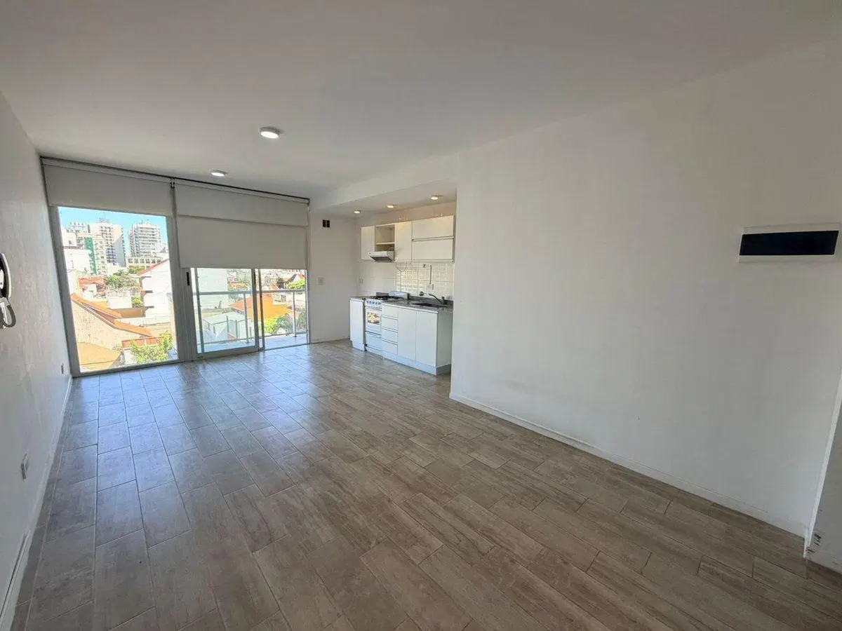 VTA DPTO 2 AMB / WILDE / SUM / PILETA / BALCON 3