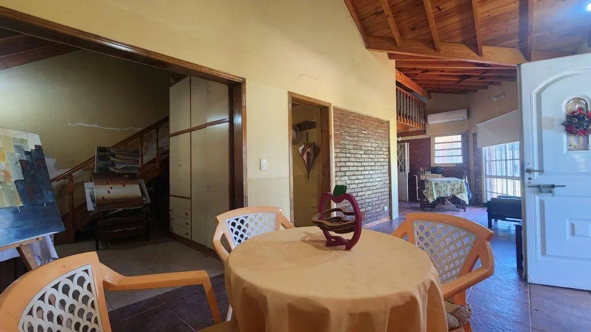 VENTA CASA 3 AMB Bº PRIVADO LOS OMBÚES FCIO VARELA 5