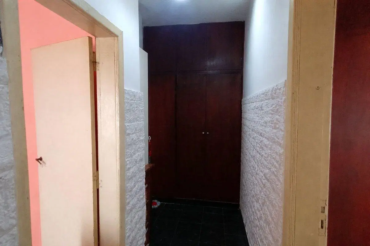 CASA CON 2/3 DORM.+FONDO+QUINCHO + LOCAL Y COCHERA 5