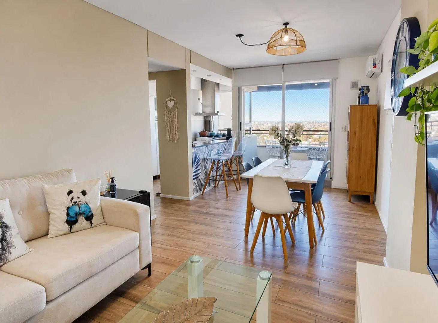 VENTA EXCLUSIVO DEPARTAMENTO - BANFIELD CENTRO 5