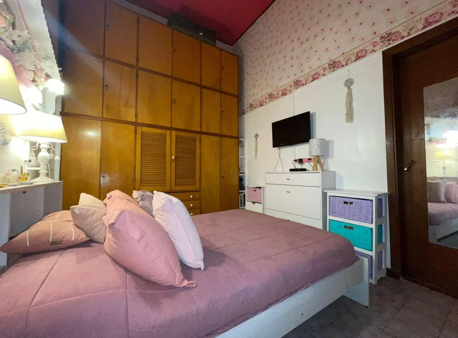 CASA EN VENTA-5 AMBT.C/TERRAZA -QUINCHO-AVELLANEDA 4