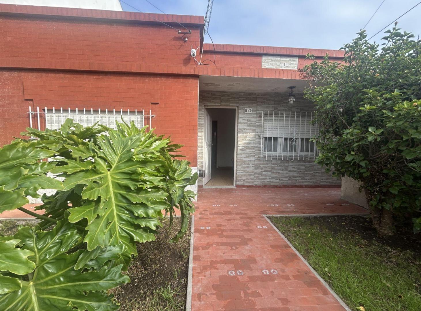 Casa en venta Barrio San José. Apta crédito