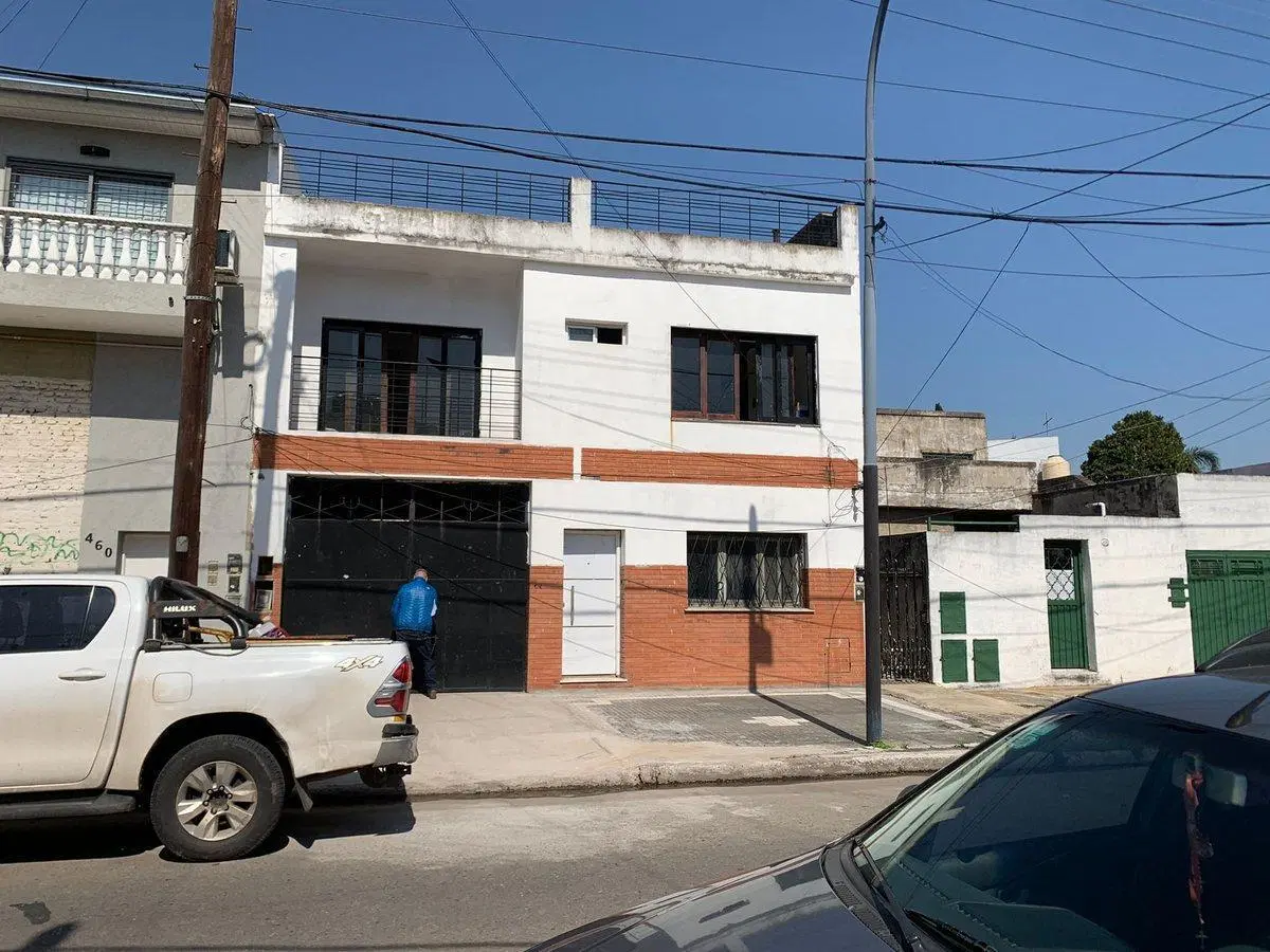 VTA Galpón- Dpto 3amb-Coch-Patio/Marmol 464_Lanus 2