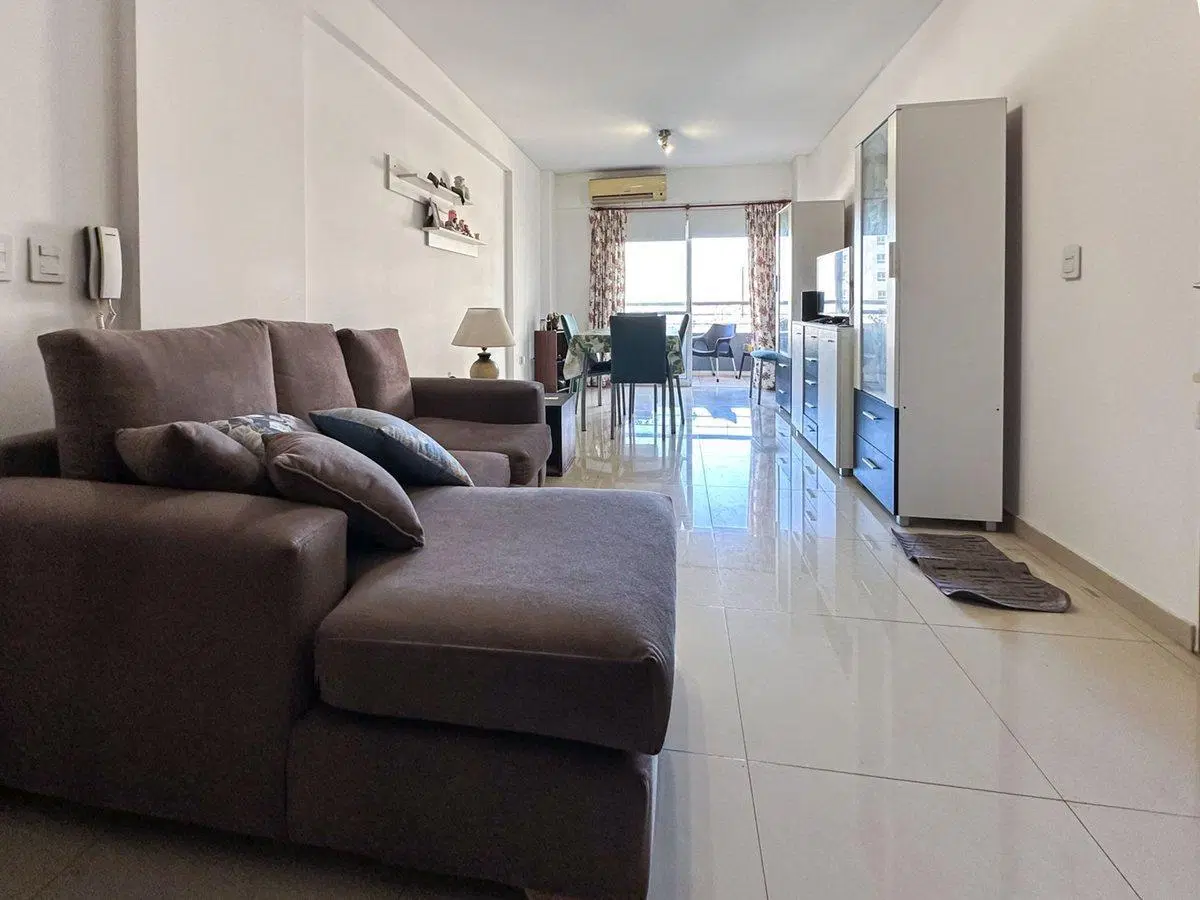 Semi piso de 2 ambientes con balcón a estrenar! 3