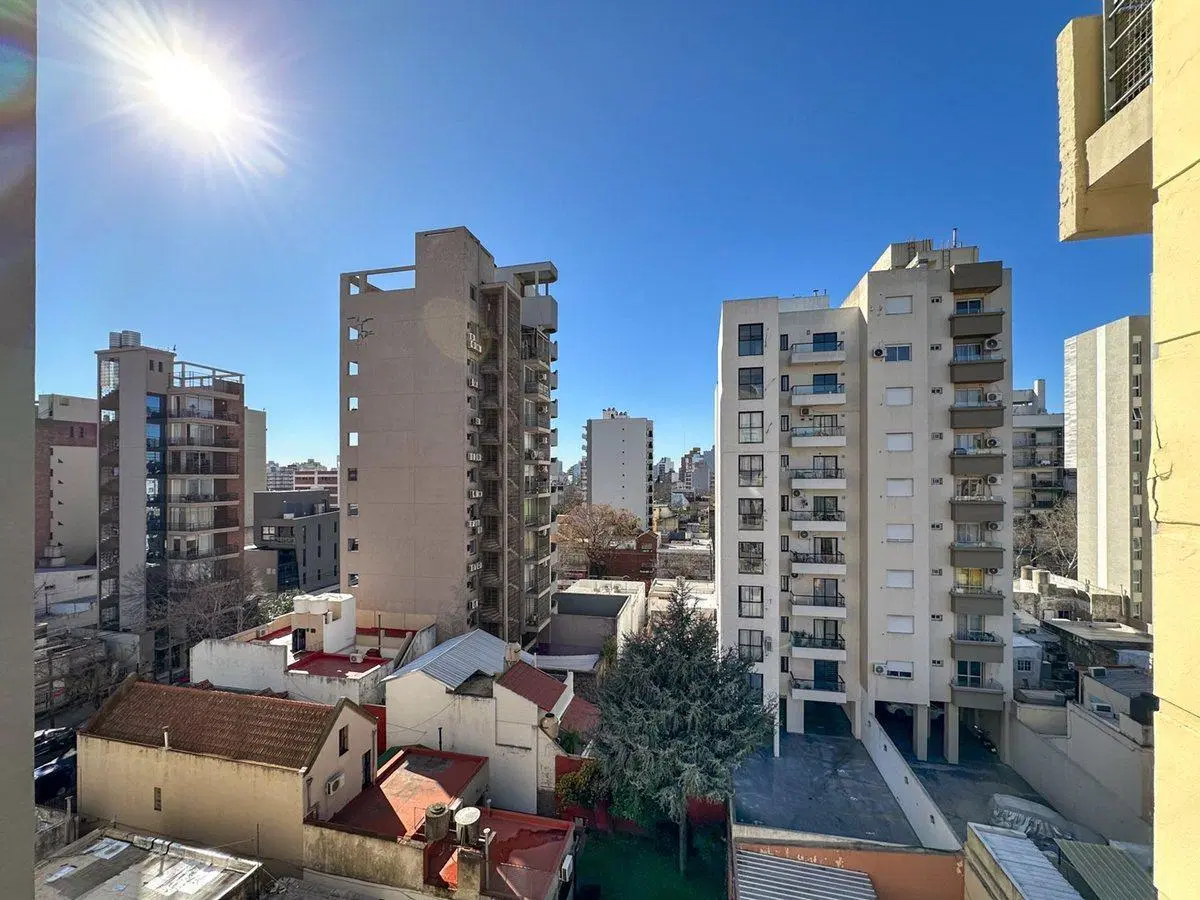 Departamento de 3 ambientes a estrenar al frente! 8