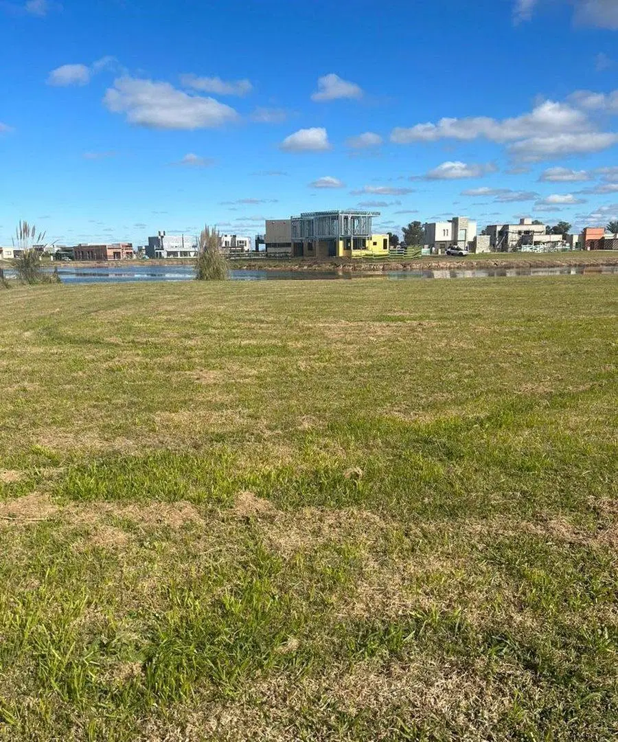 VENTA LOTE A LA LAGUNA  SANTA CLARA ETAPA 3 3