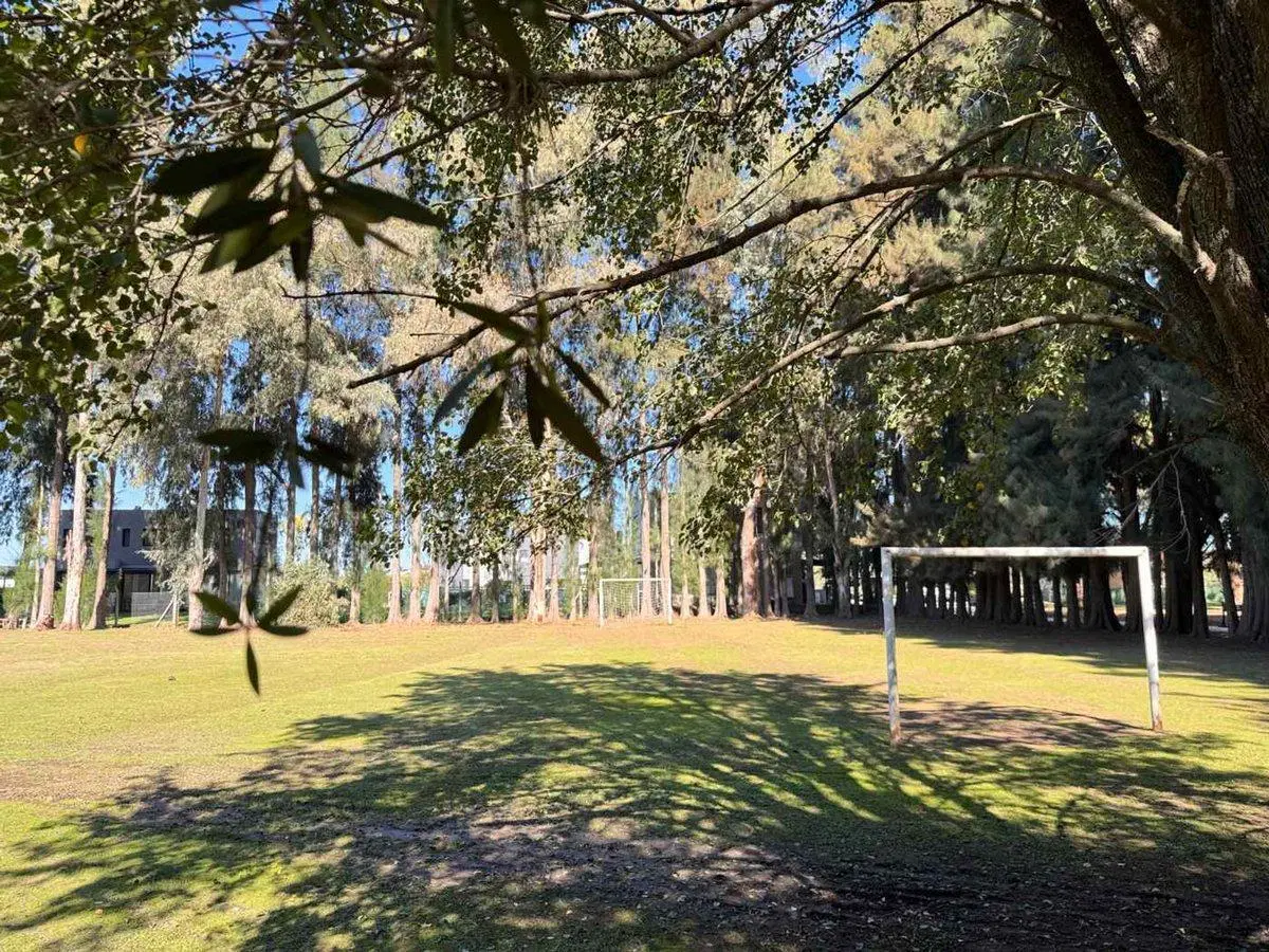 VENTA LOTE 237  EN LARES DE CANNING 5