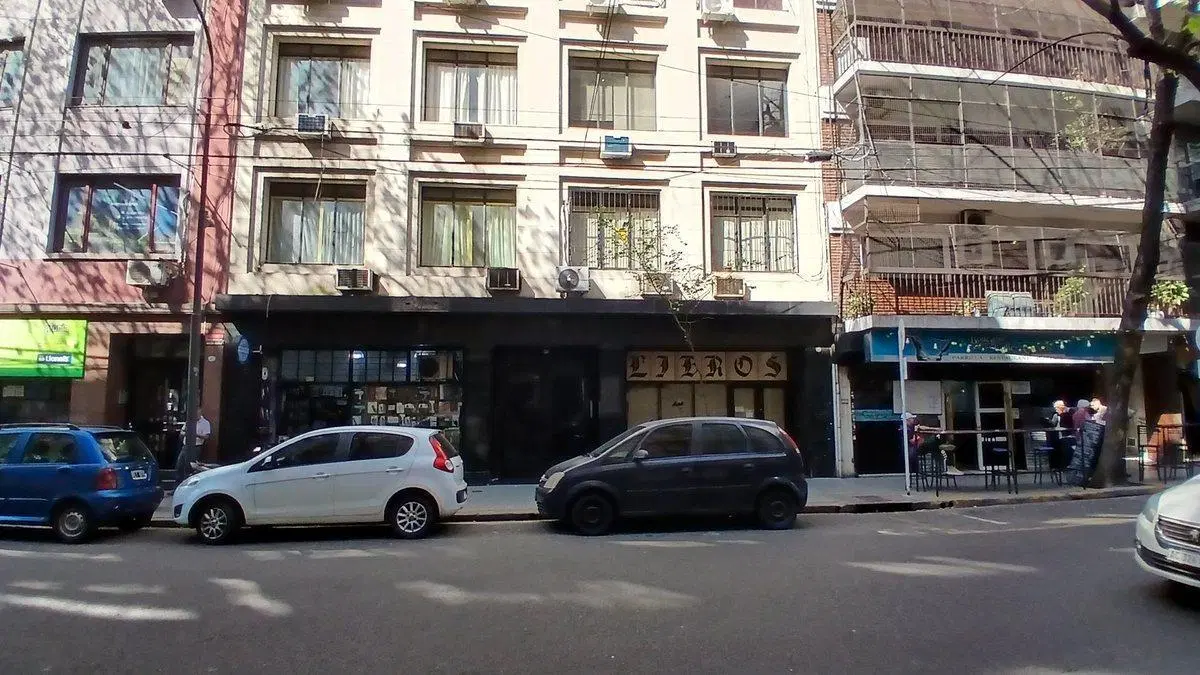 ALQUILER COMERCIAL C/ TRES OFICINAS EXCELENTE ZONA 4