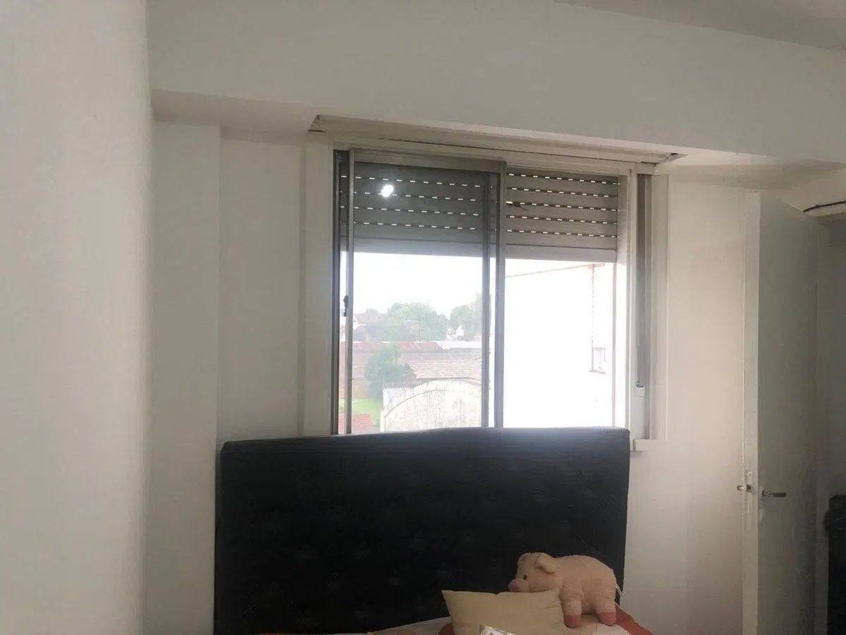 DPTO 3 AMB C/FTE EN VENTA LANUS CENTRO LANUSITA 2