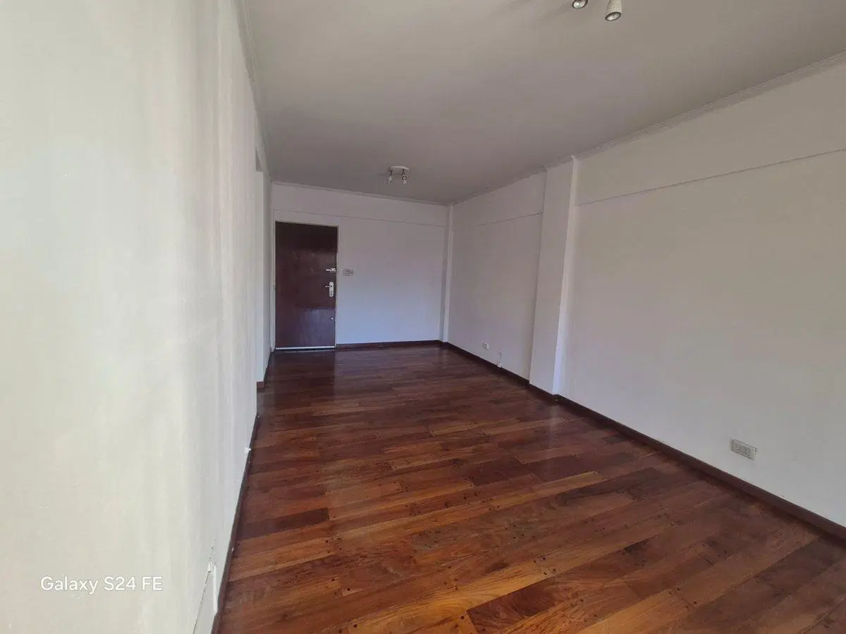 Departamento 3 amb c/cochera en venta Lanús Centro 5