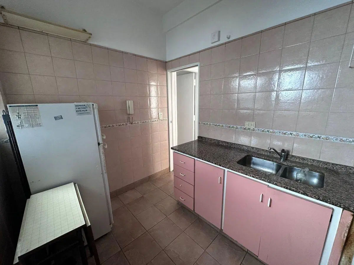 Hermoso Departamento con patio, excelente zona 5