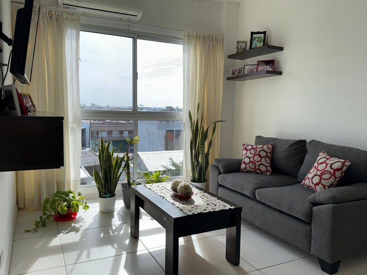 Foto de DEPTO.VENTA-3 AMBTES C/TERRAZA Y COCHERA-LANÚS O., imagen 3