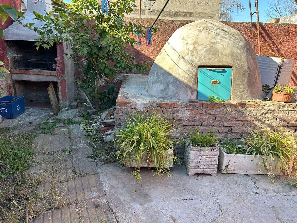 CASA DE 5 AMBIENTES  LLAVALLOL LISTA PARA HABITAR 3