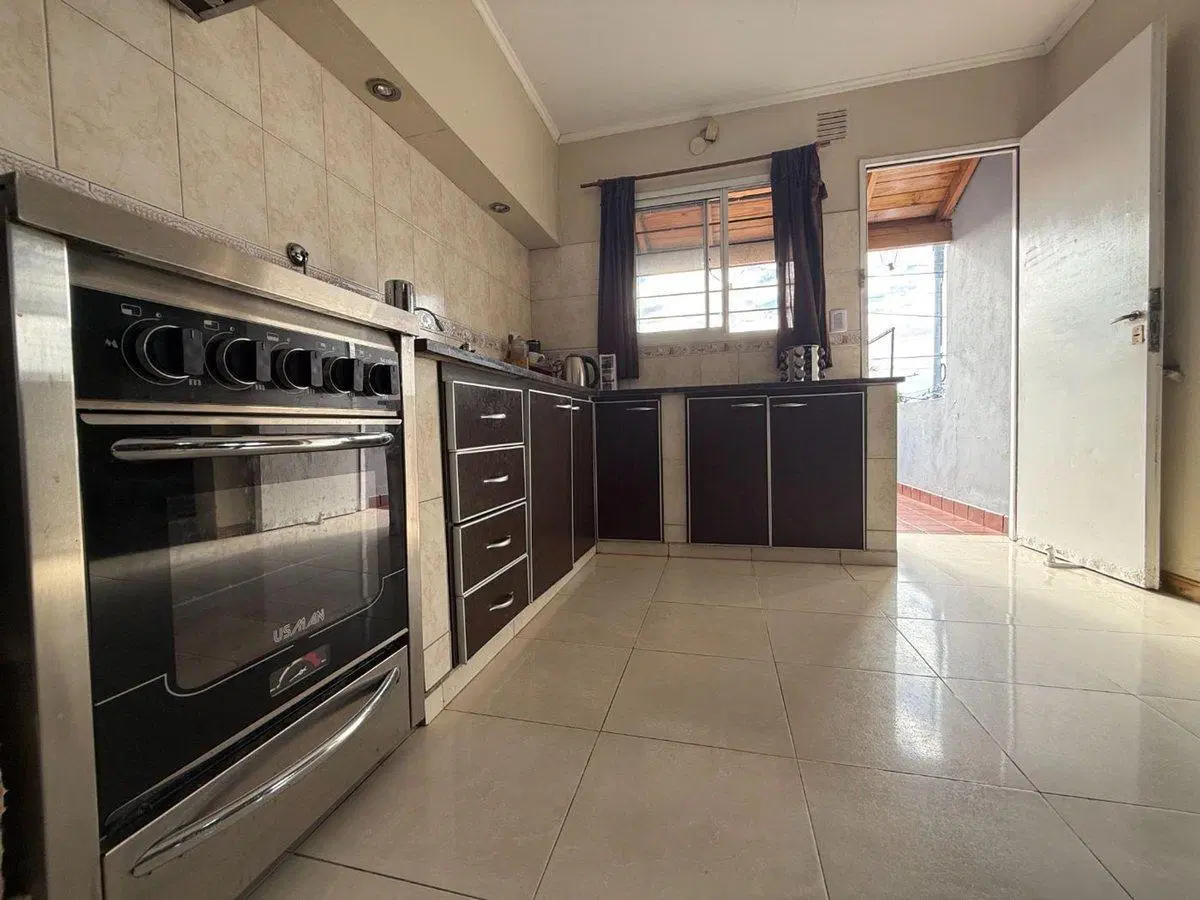 VENTA CASA PARA DOS FAMILIAS GERLI APTO CREDITO 3