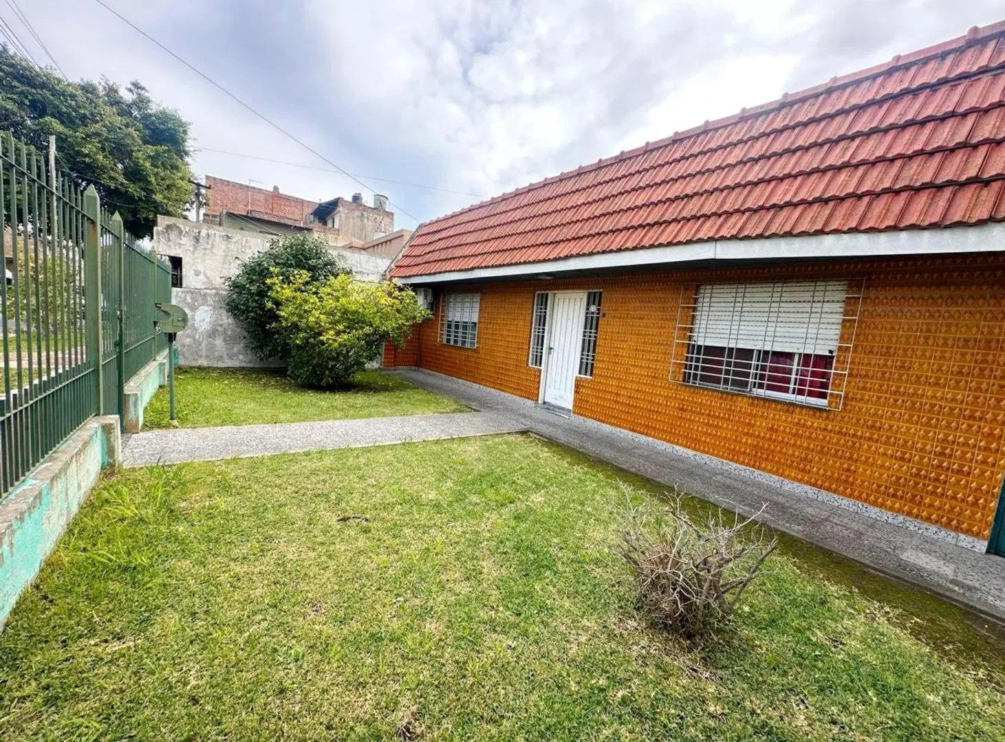Venta casa 4 amb con patio 5