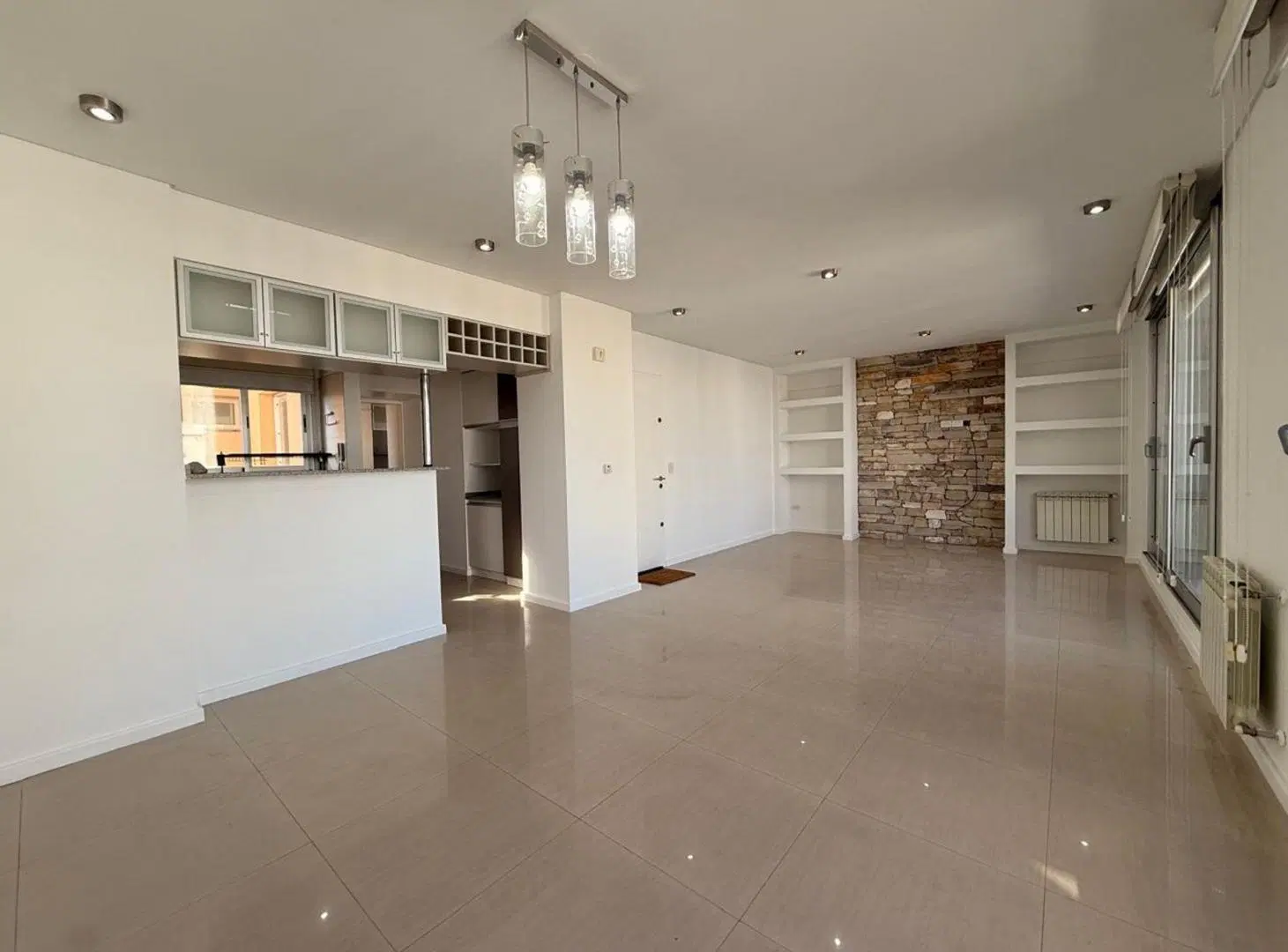 VENTA EXCLUSIVA PISO 4 AMB. CON TERRAZA - LANÚS 5