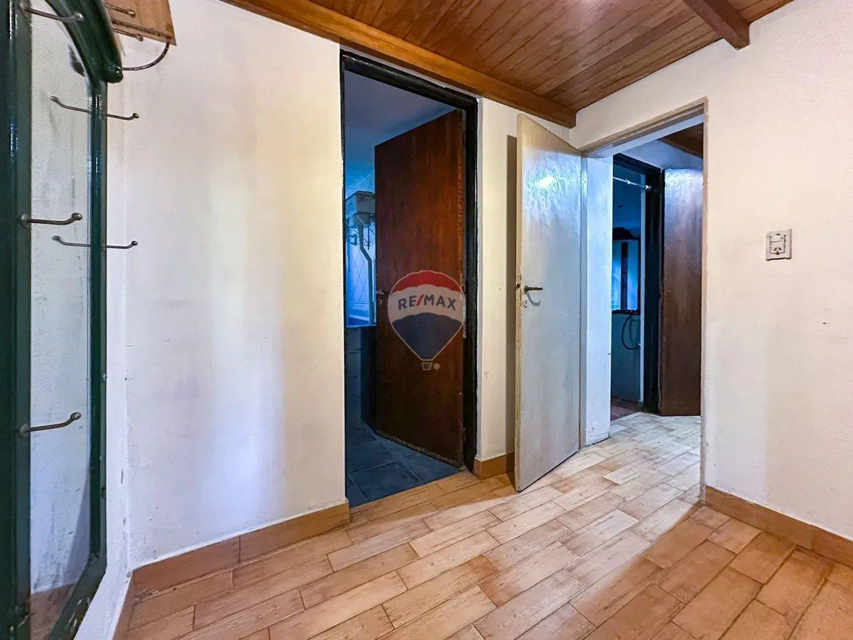 EXCELENTE CHALET 6AMB.IDEAL INVERSOR 2700M2.EZEIZA 4