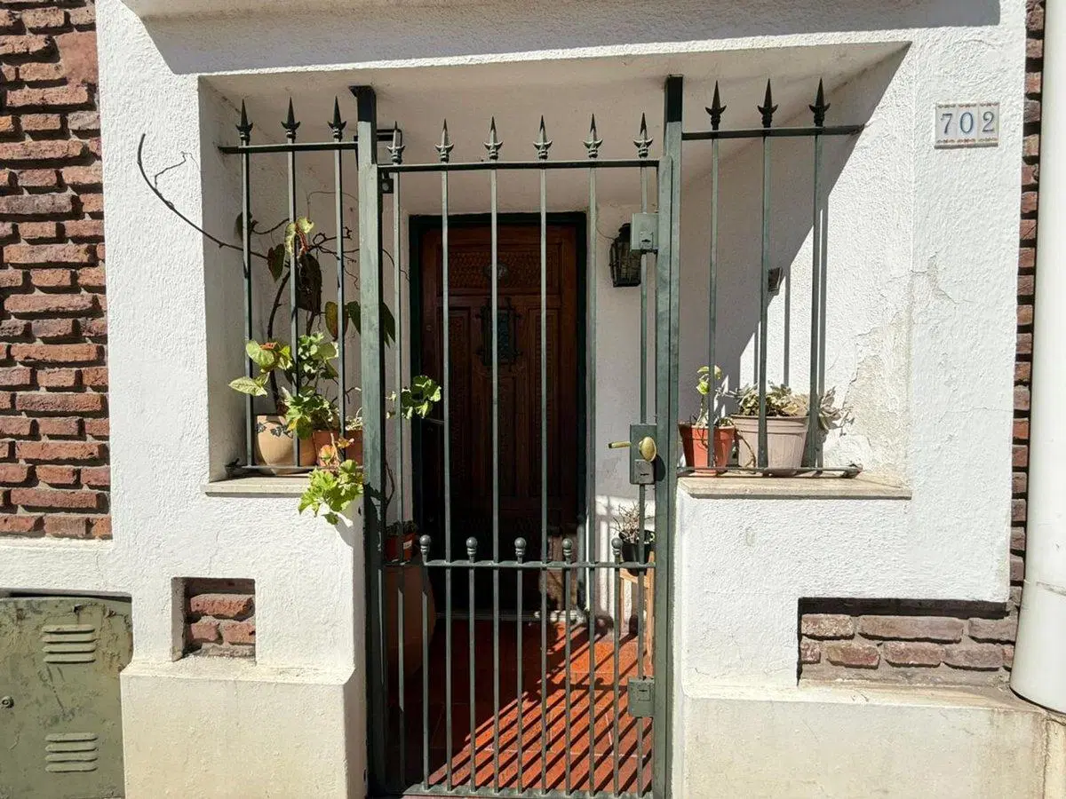 VENTA CASA 4 AMBTES.C/TERRAZA-PIÑEYRO-AVELLANEDA 3