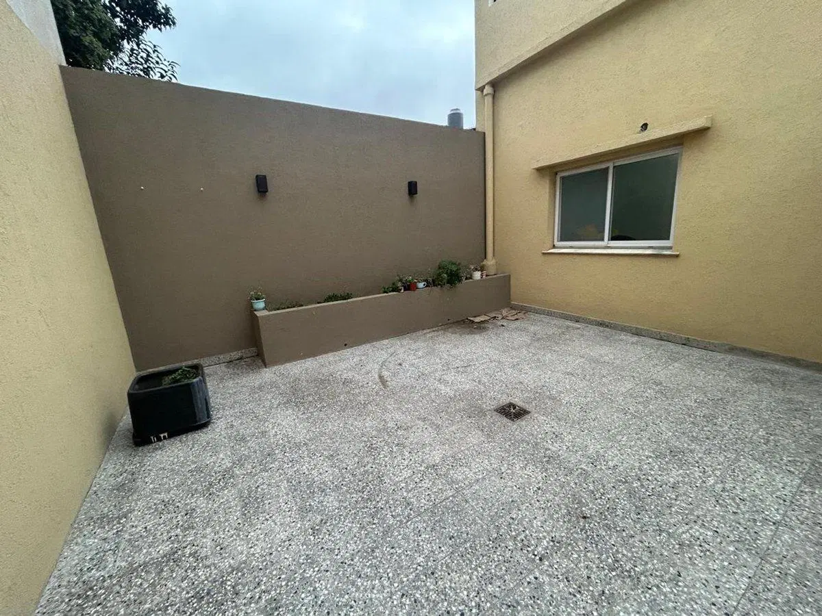 PH 3 AMB  PATIO Y LOCAL APTO CREDITO GERLI  LANUS 4