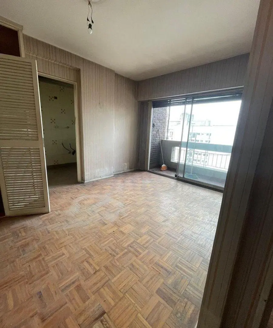 DEPARTAMENTO 2 y ½  AMBIENTES CON BALCON AL FRENTE 5