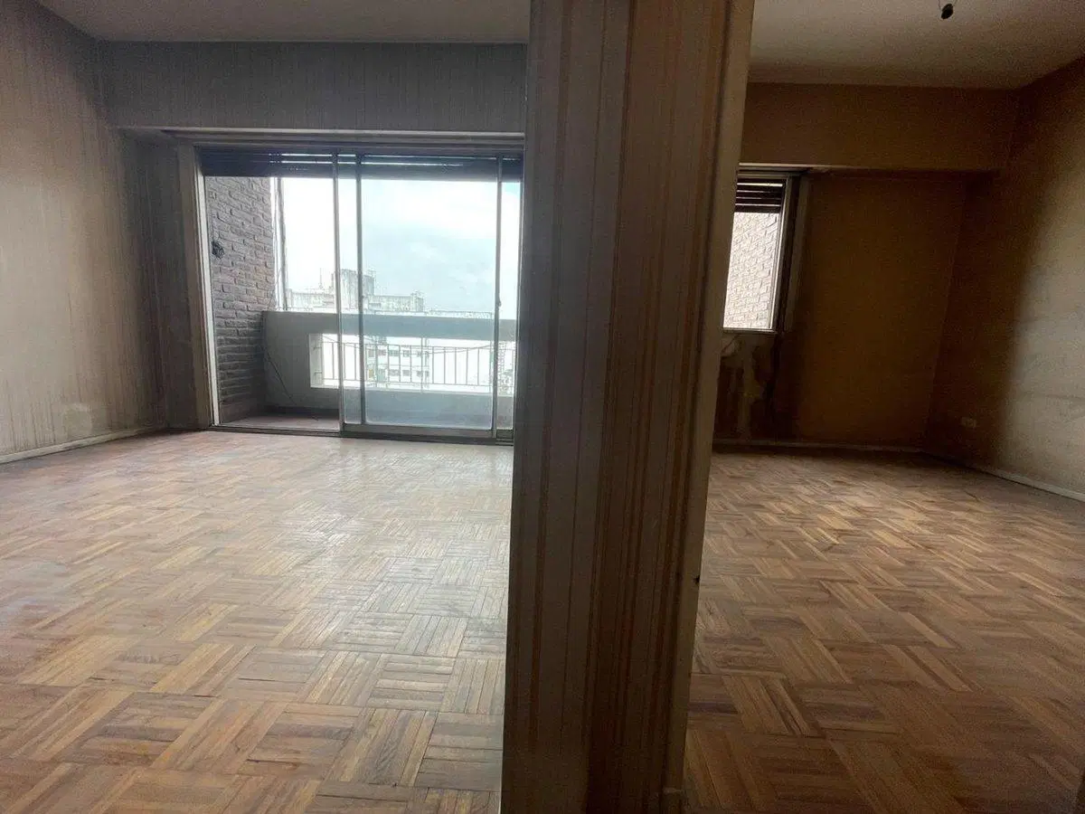 DEPARTAMENTO 2 y ½  AMBIENTES CON BALCON AL FRENTE 4