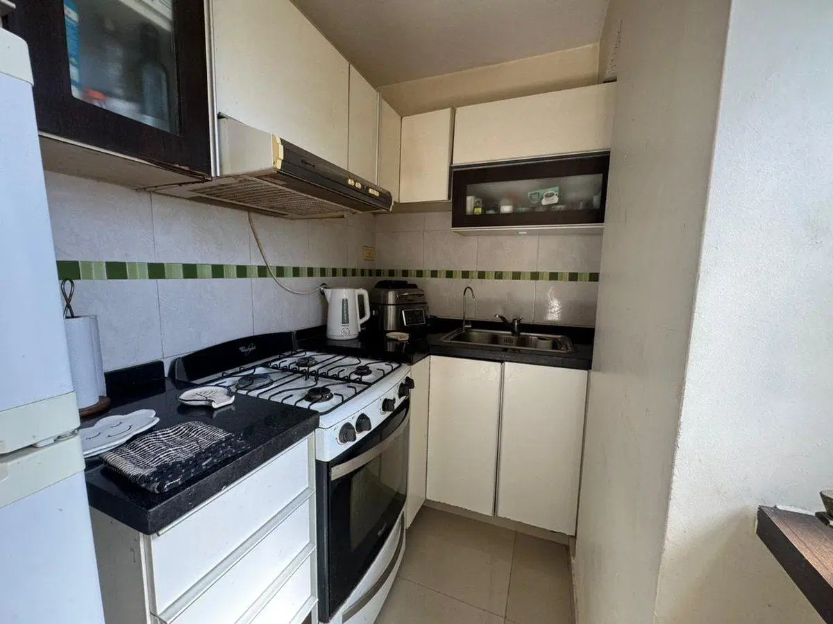 MONOAMBIENTE / BALCON / ALMAGRO / EXC. UBICACION 2
