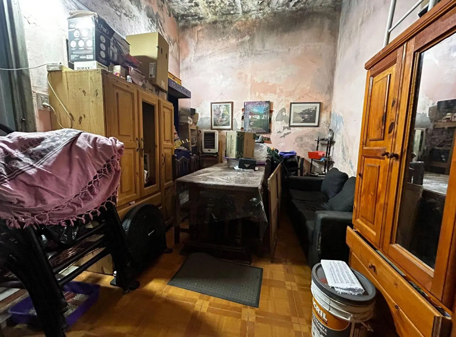 OPORTUNIDAD SARANDÍ CASA AMPLIA SOBRE LOTE PROPIO 5