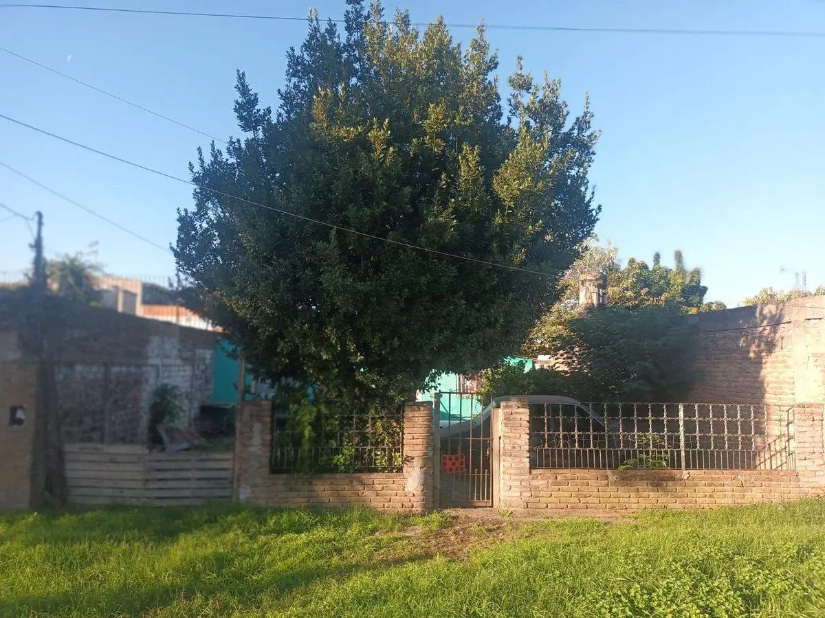 Venta terreno en Berazategui 223 m/2 2