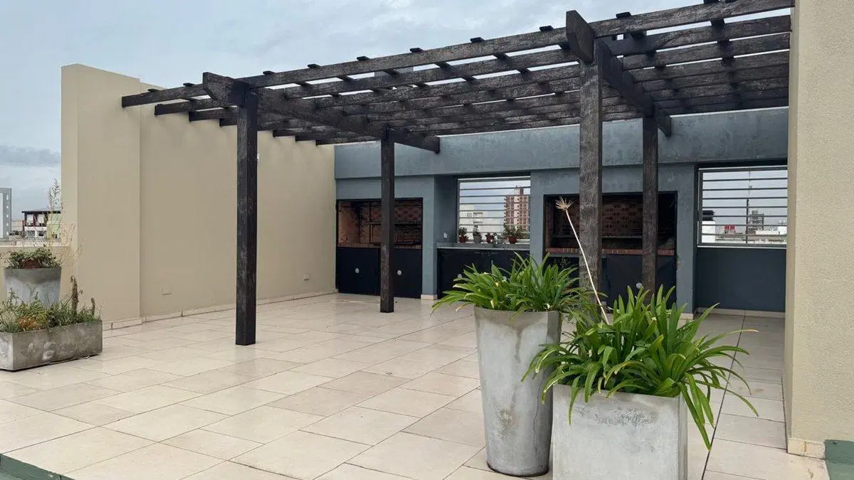 DEPARTAMENTO DE 3 AMB. + COCHERA TERRAZA  PARRILLA 8