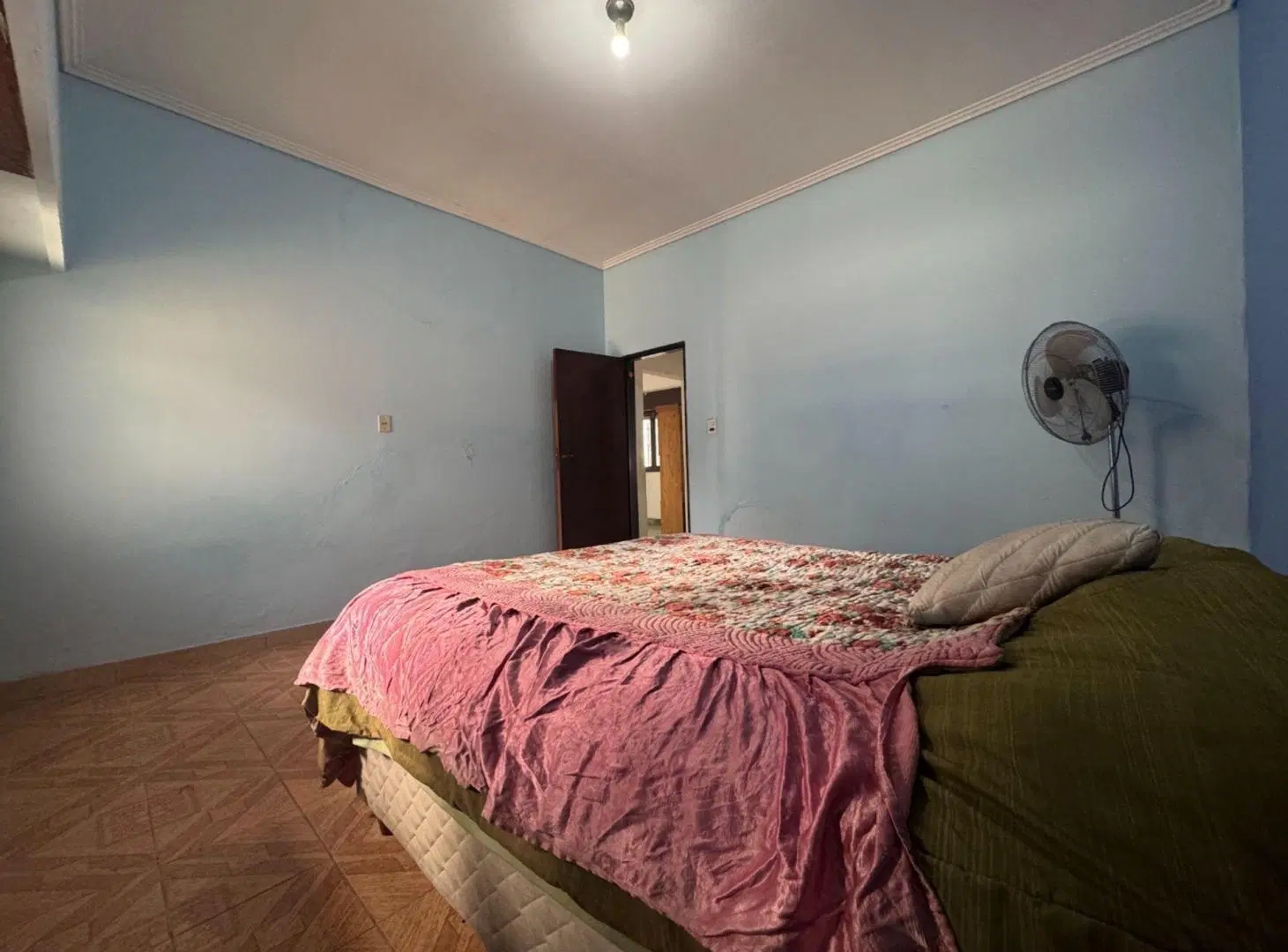 VTA CASA IDEAL PARA 2 FAMILIAS MONTE CHINGOLO 3