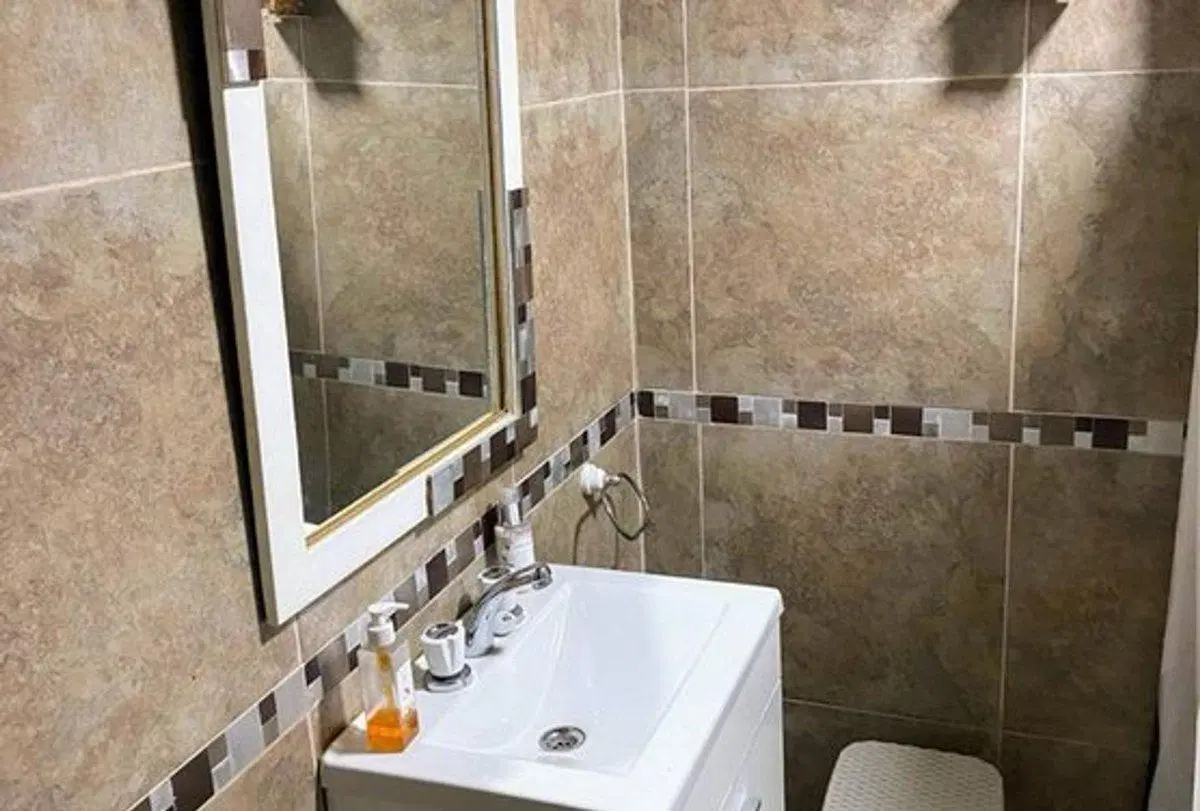 VENTA CASA EN LOMAS DE ZAMORA CON PARQUE Y QUINCHO 5