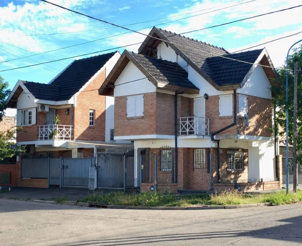 TRIPEX 5 AMBIENTES. LANUS OESTE 8
