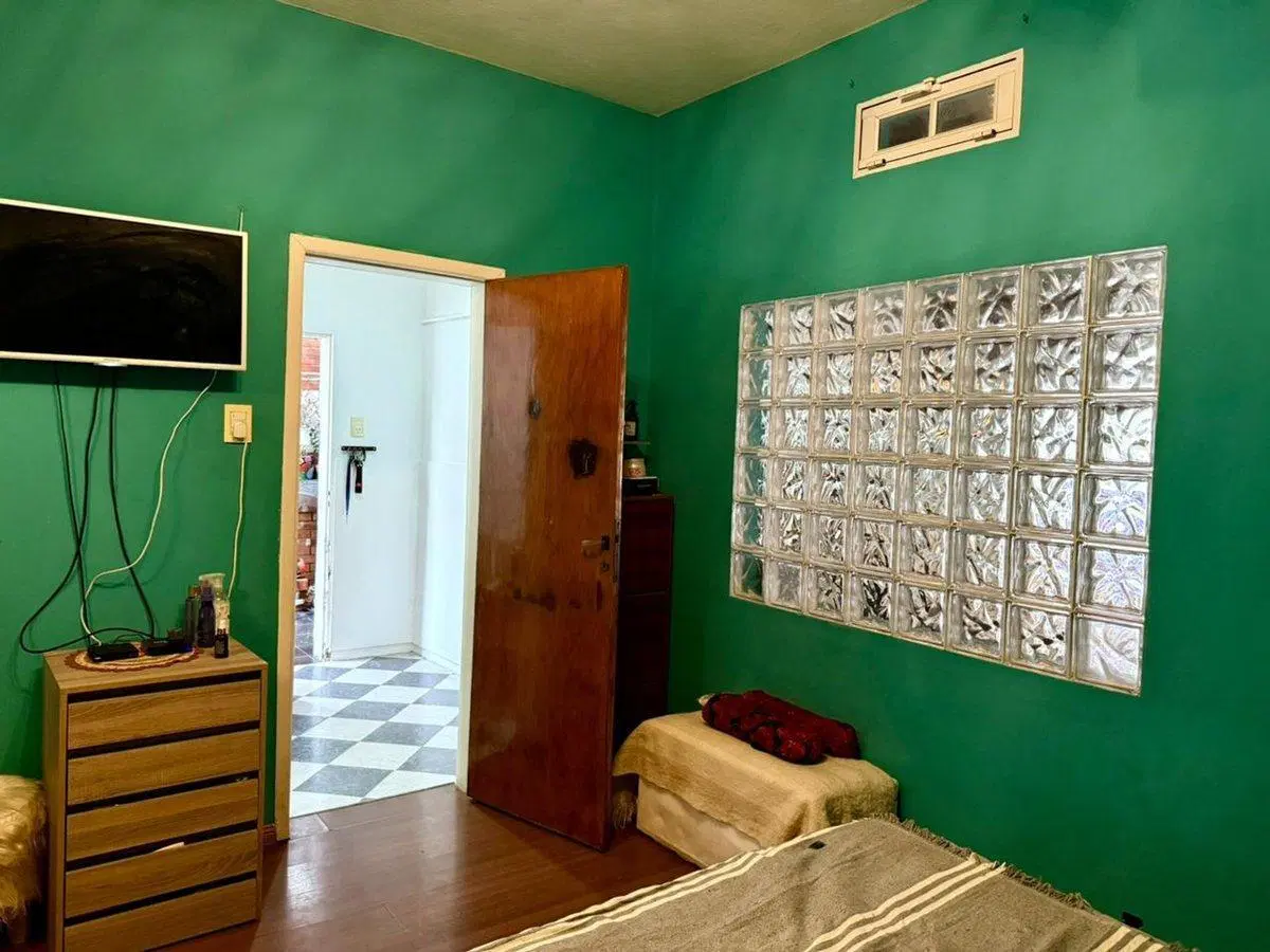 Venta PH 4 ambs. Exc. Ubicación. Quincho y Patio 5