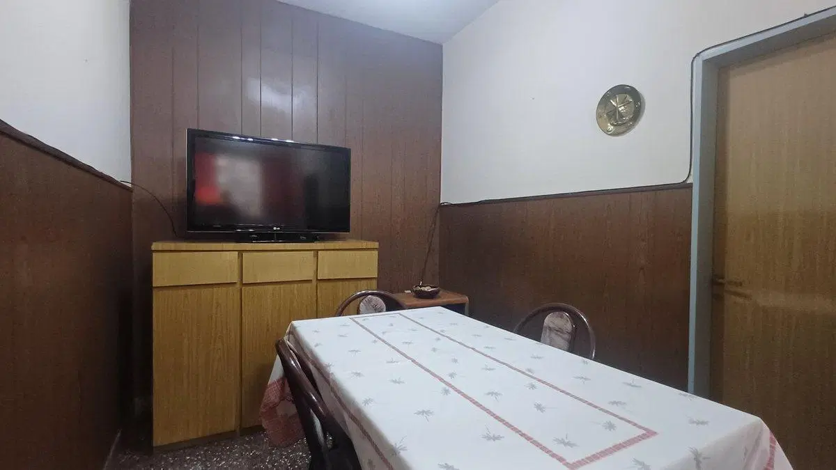 VENTA CASA 2 DORM EN GERLI - USD 50.000 Y CUOTAS 3