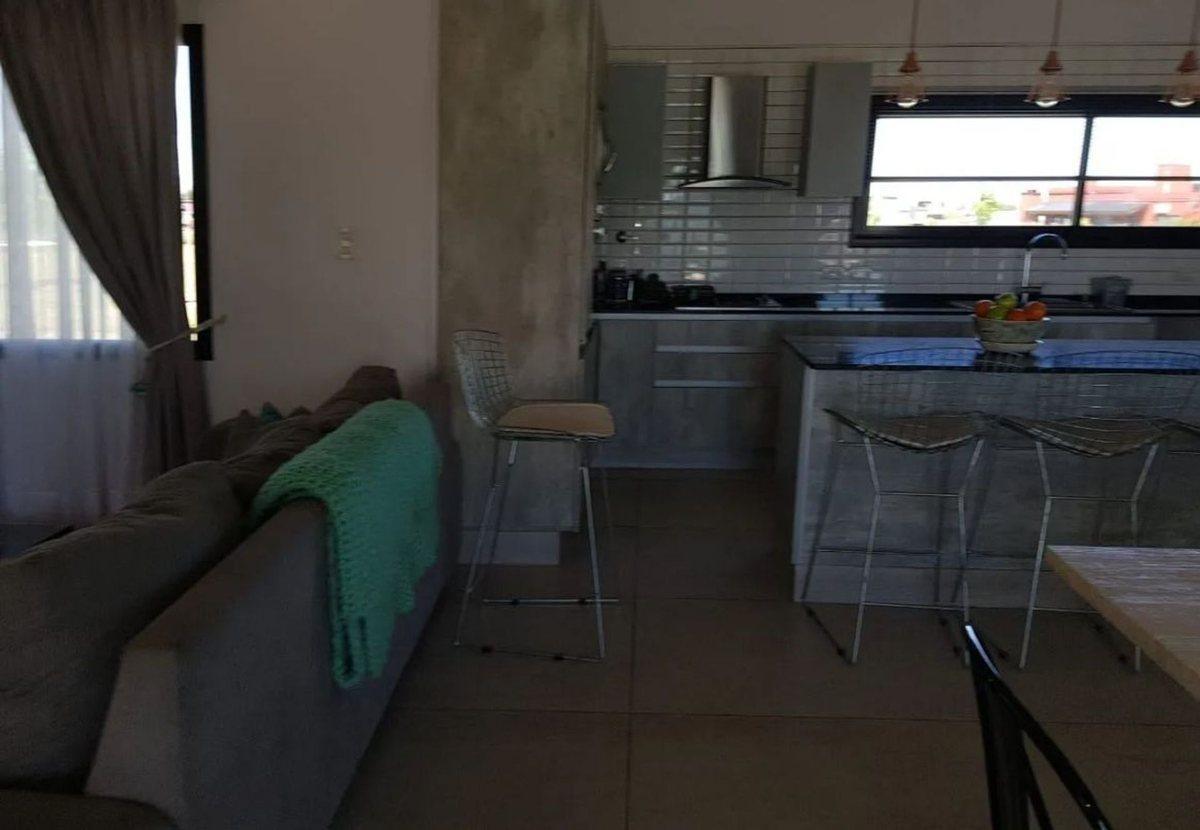 Foto de ALQUILER DE CASA BARRIO CRUZ DEL SUR SAN VICENTE, imagen 1