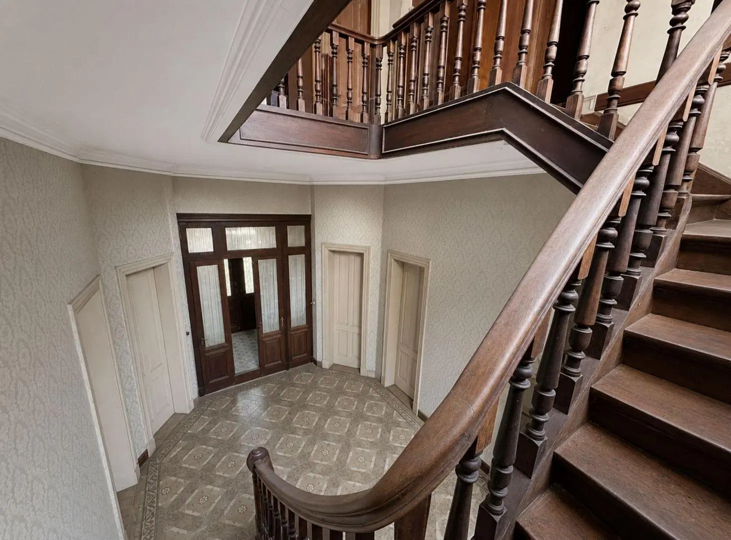 Impresionante Casona de estilo 5