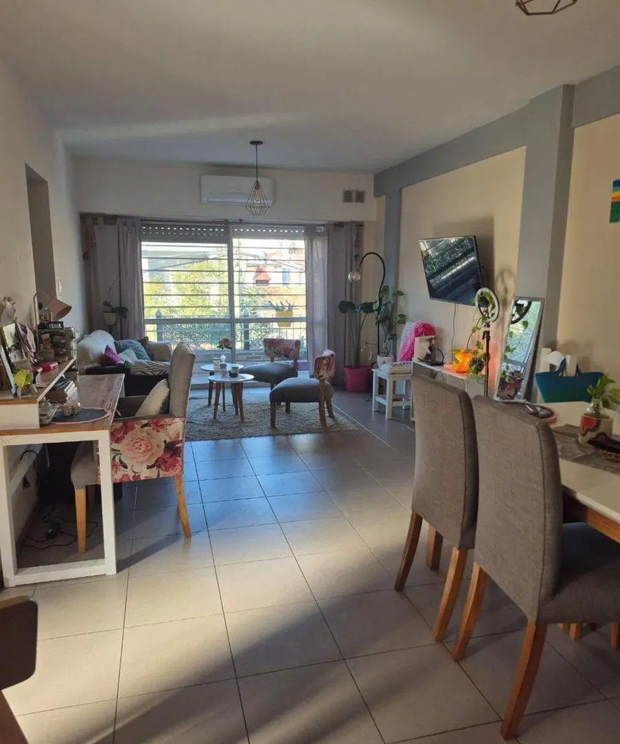 DEPARTAMENTO 3 AMB FTE CON BALCON Y COCHERA LANUS 4