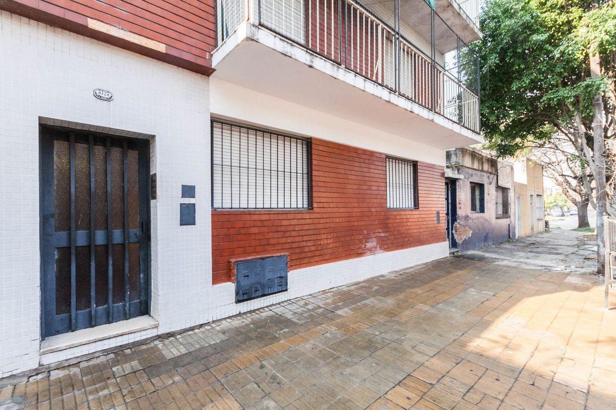 Foto de DEPARTAMENTO 3 AMBIENTES A 5 MIN DE CABA, imagen 1