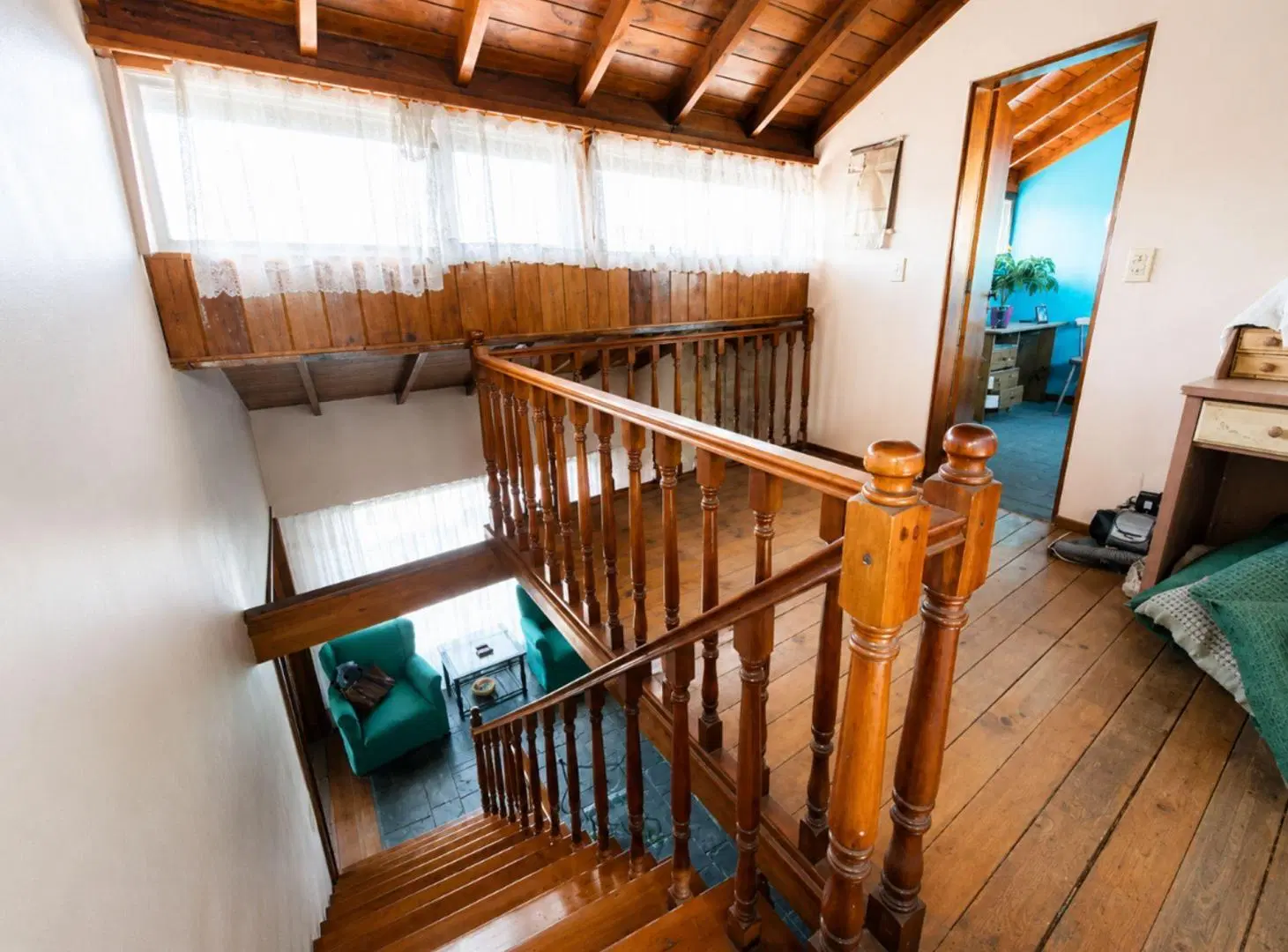 CASA 6 AMB,IDEAL 2 FAMILIAS C/QUINCHO/TERRAZ-LANUS 5