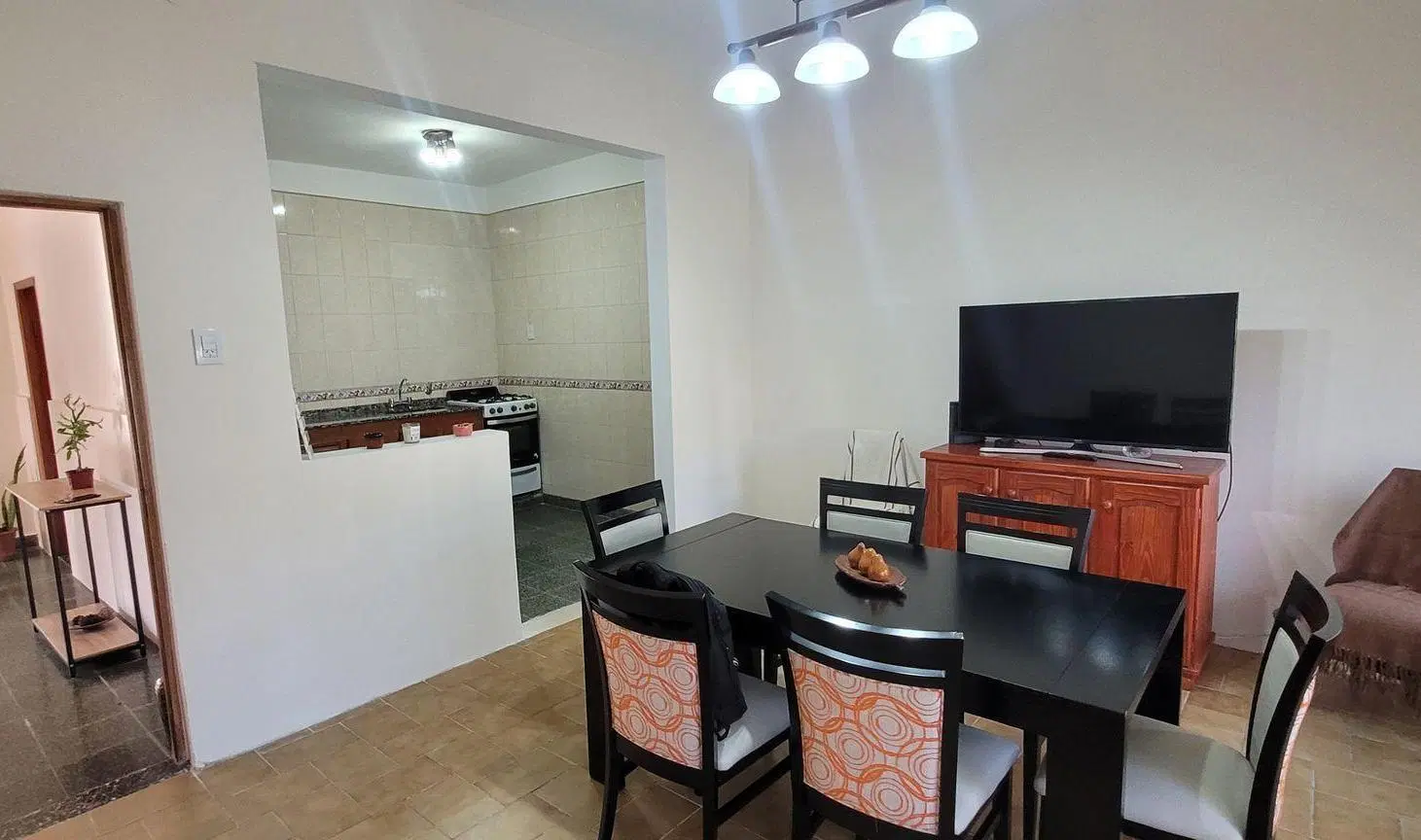 CASA 3 AMBIENTES APTO CREDITO CON GRAN FONDO LIBRE 4