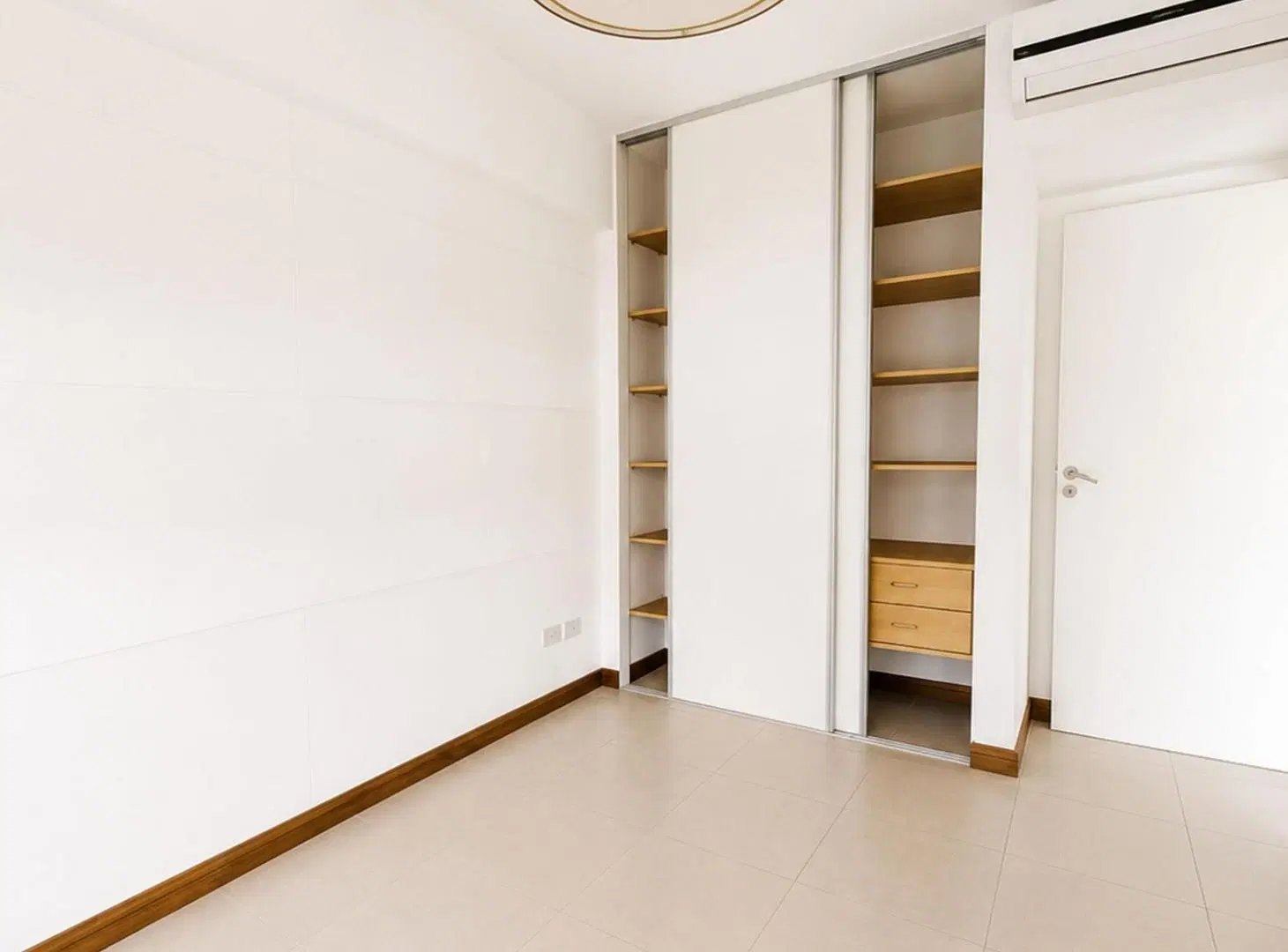 DEPARTAMENTO 3 AMB CON BALCON Y COCHERA 3