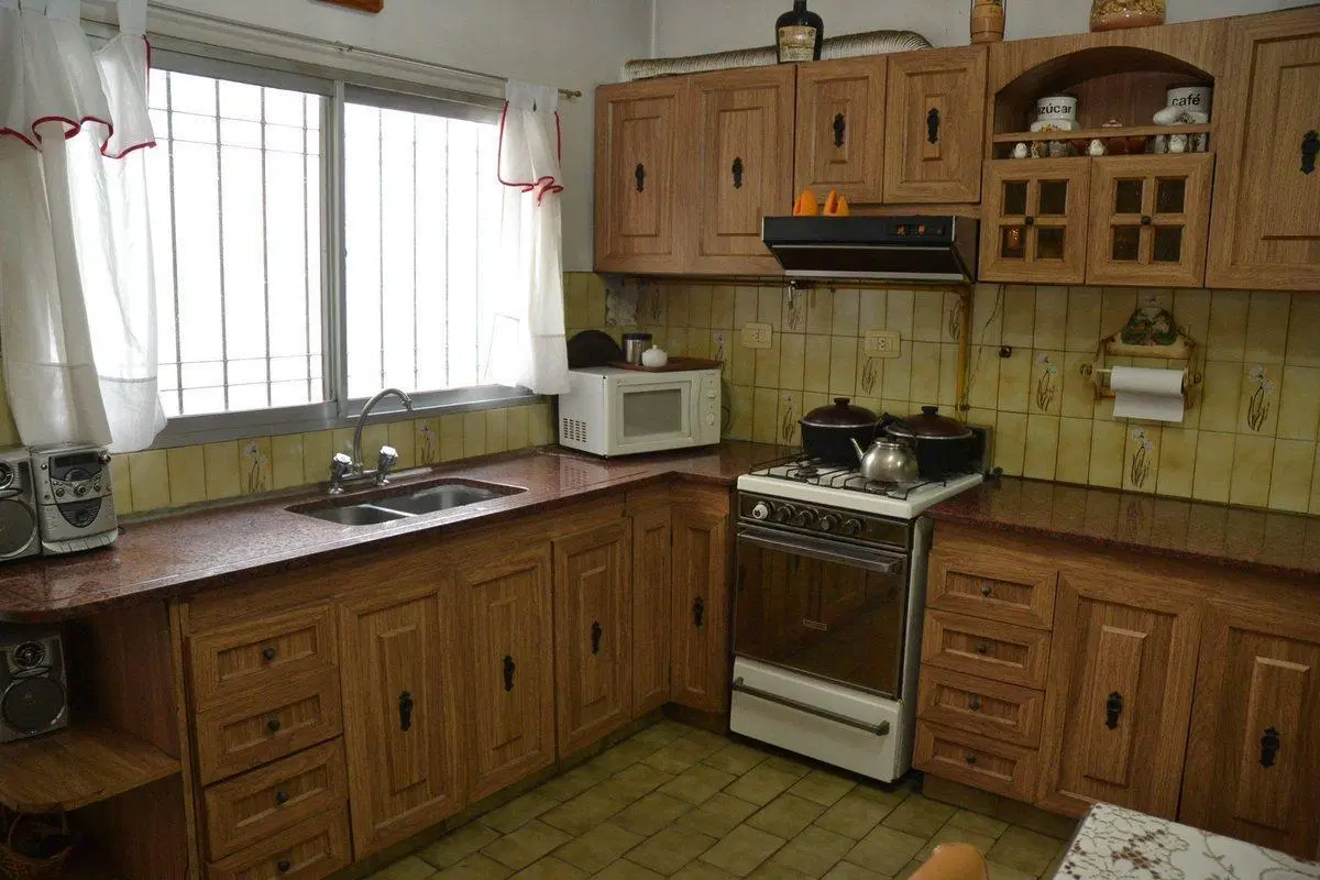 Venta casa p.2 flias.APTA CREDITO Escalada. 3