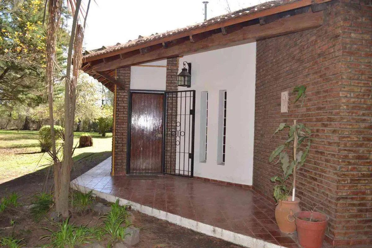 QUINTA EN VENTA SOBRE LOTE 10000 M2 - GUERNICA 2
