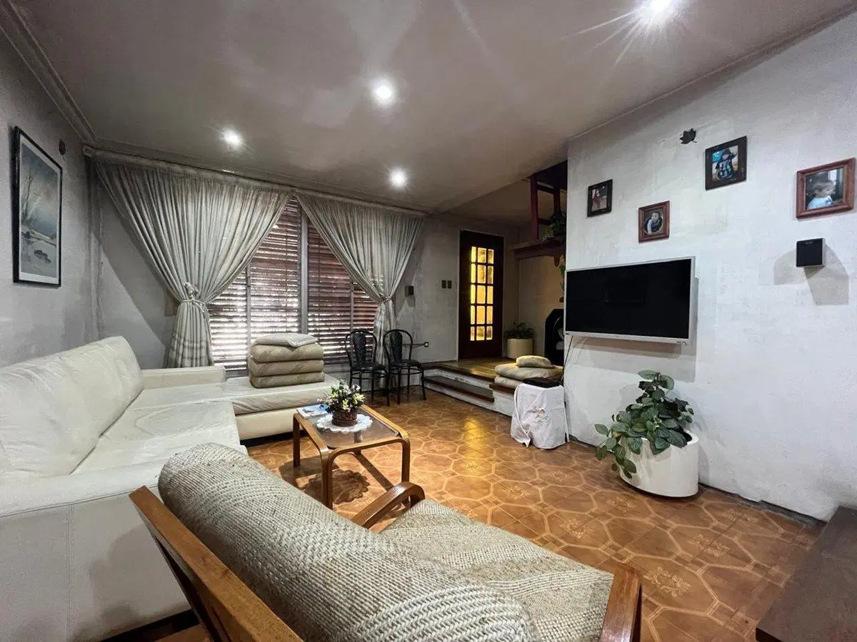 Casa en venta de 4 ambientes Apta Crédito, Lanús O 5